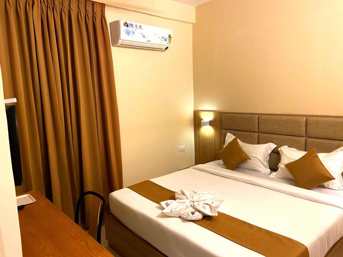 Tag Hotels Irugur Extérieur photo