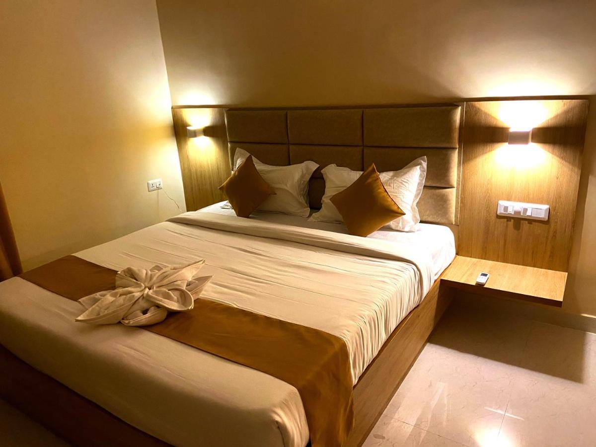 Tag Hotels Irugur Extérieur photo