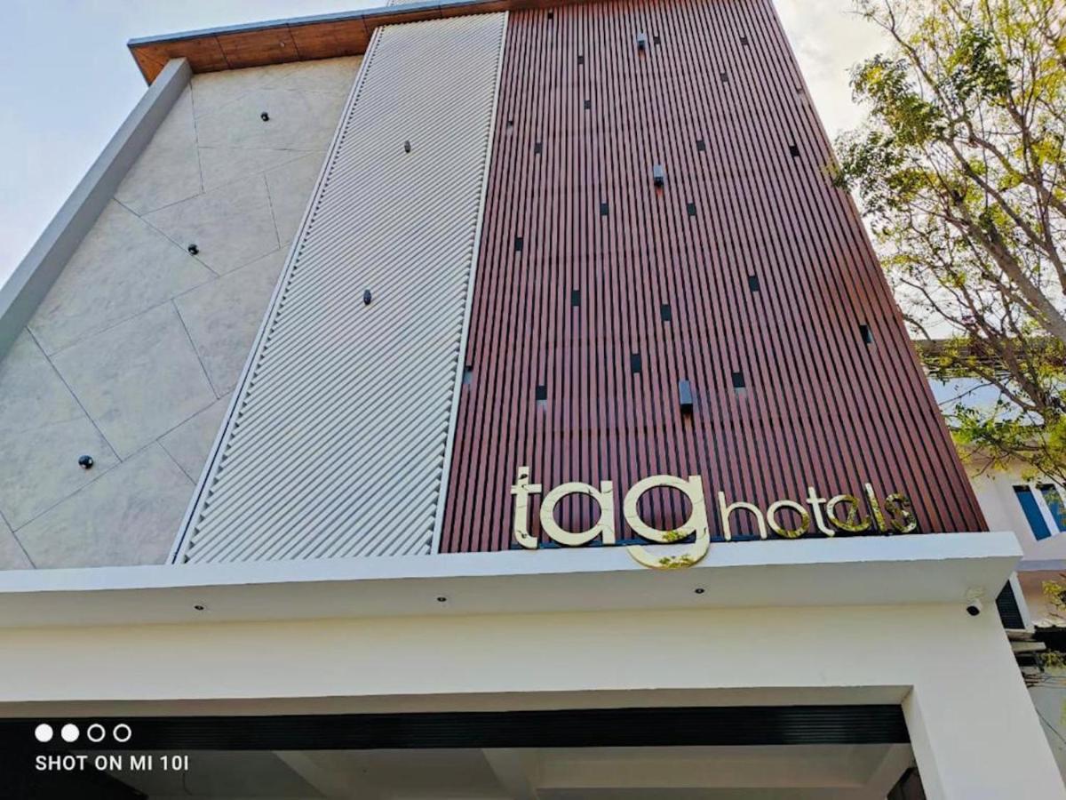 Tag Hotels Irugur Extérieur photo