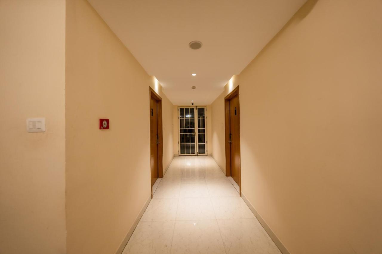 Tag Hotels Irugur Extérieur photo